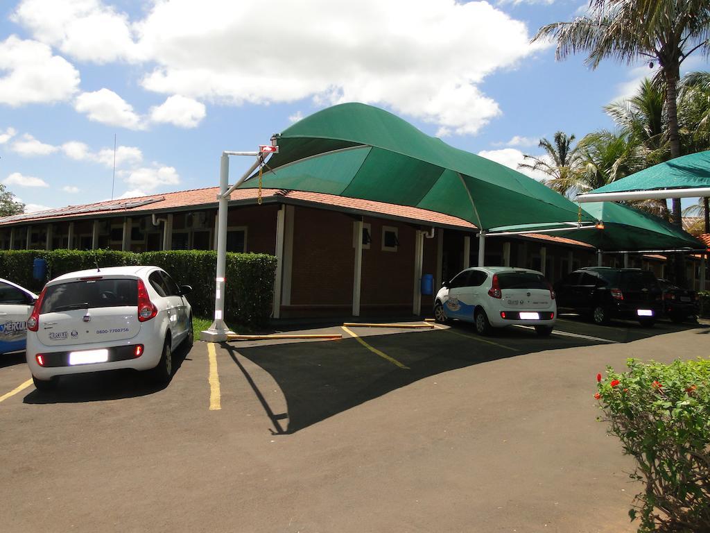 Hotel Pousada Vale Do Sol Em Pompeia Екстер'єр фото