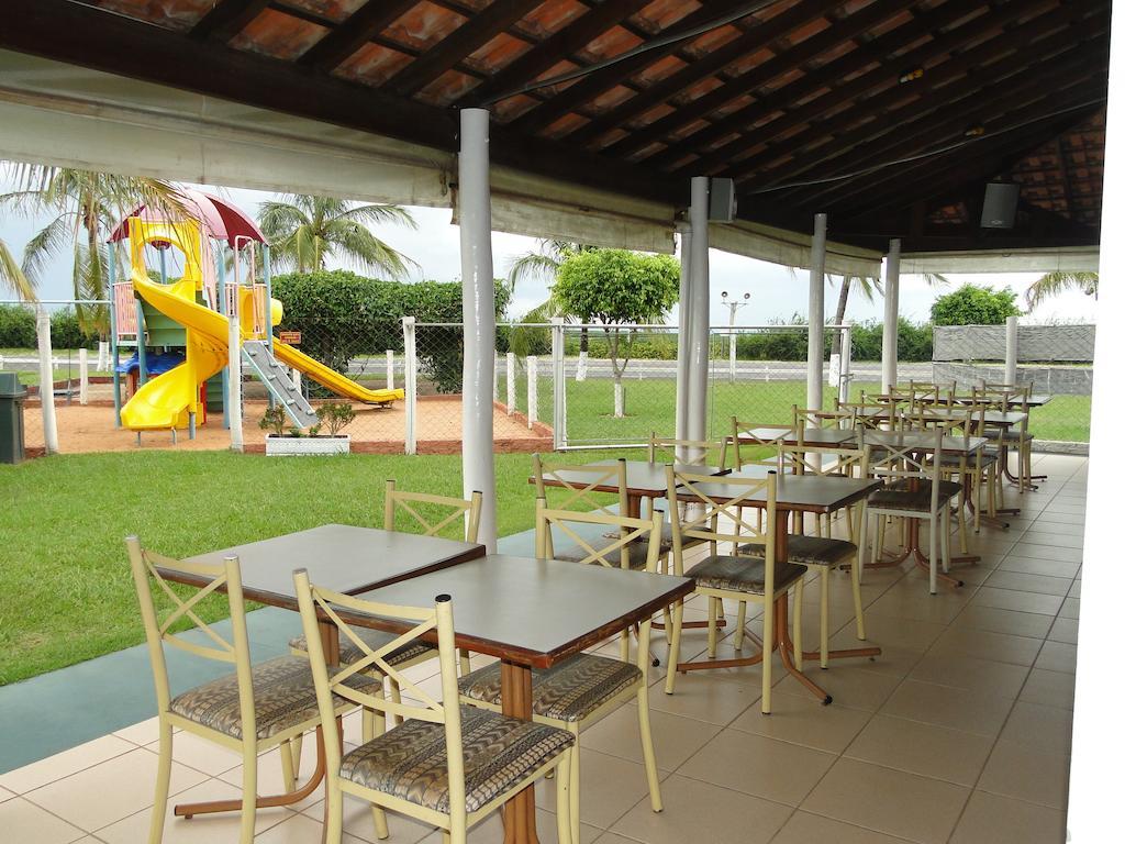 Hotel Pousada Vale Do Sol Em Pompeia Екстер'єр фото