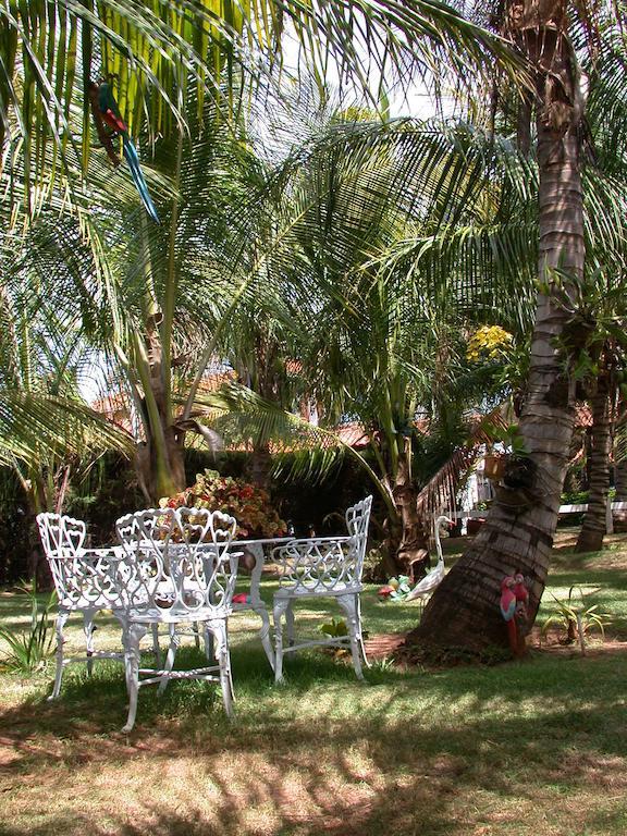 Hotel Pousada Vale Do Sol Em Pompeia Екстер'єр фото