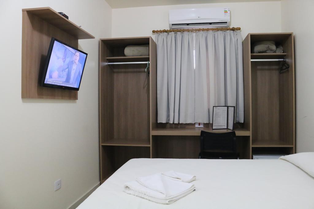 Hotel Pousada Vale Do Sol Em Pompeia Екстер'єр фото