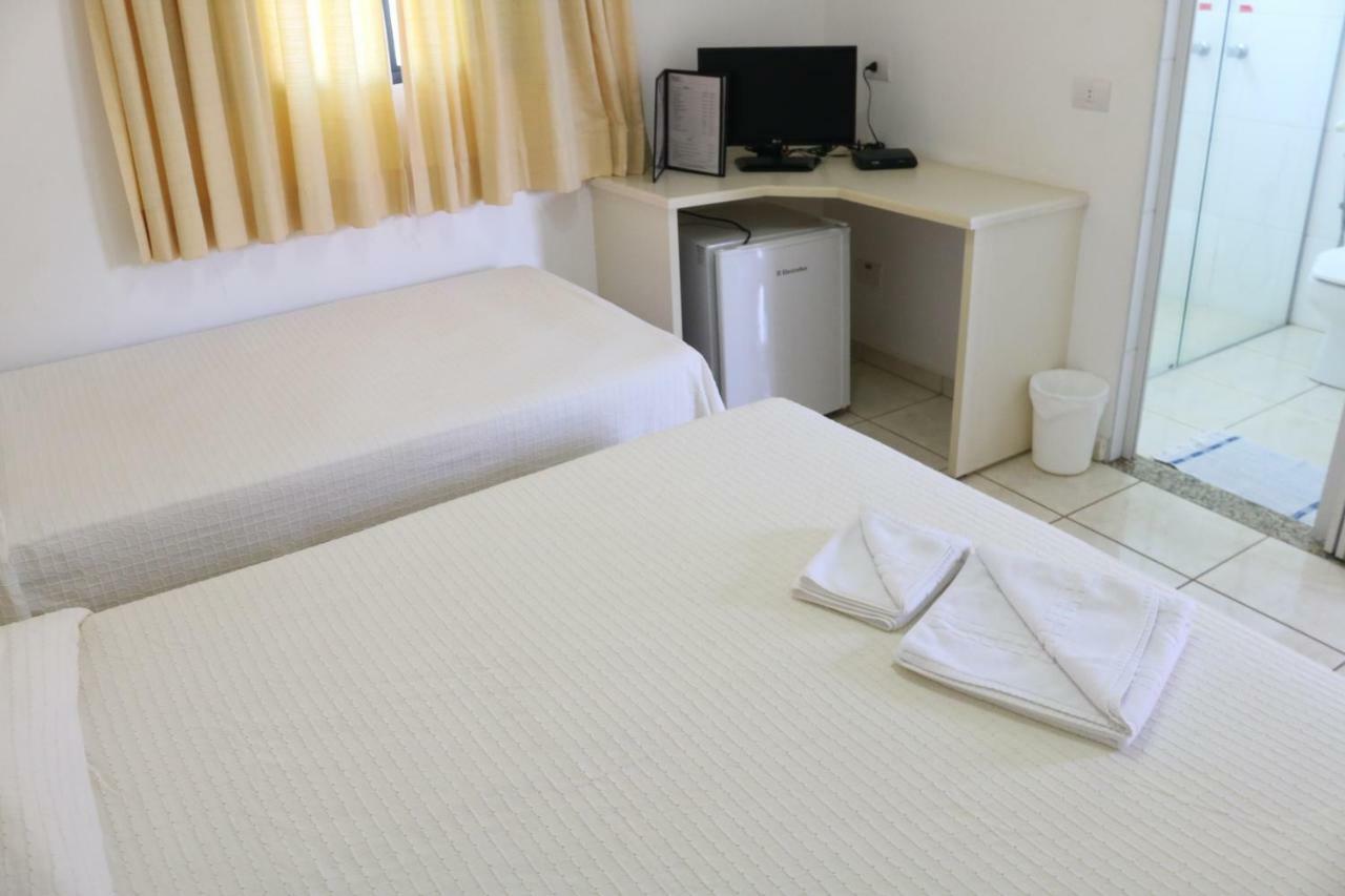 Hotel Pousada Vale Do Sol Em Pompeia Екстер'єр фото